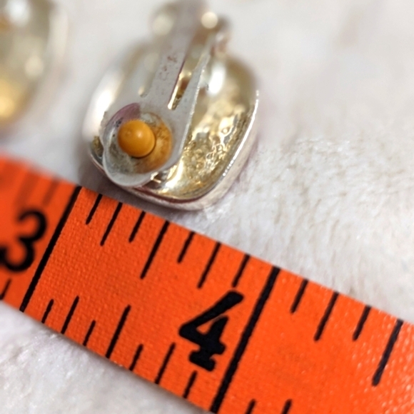 Vintage 80' Red Enamel and Silvertone Clip Earrings - Picture 6 of 7